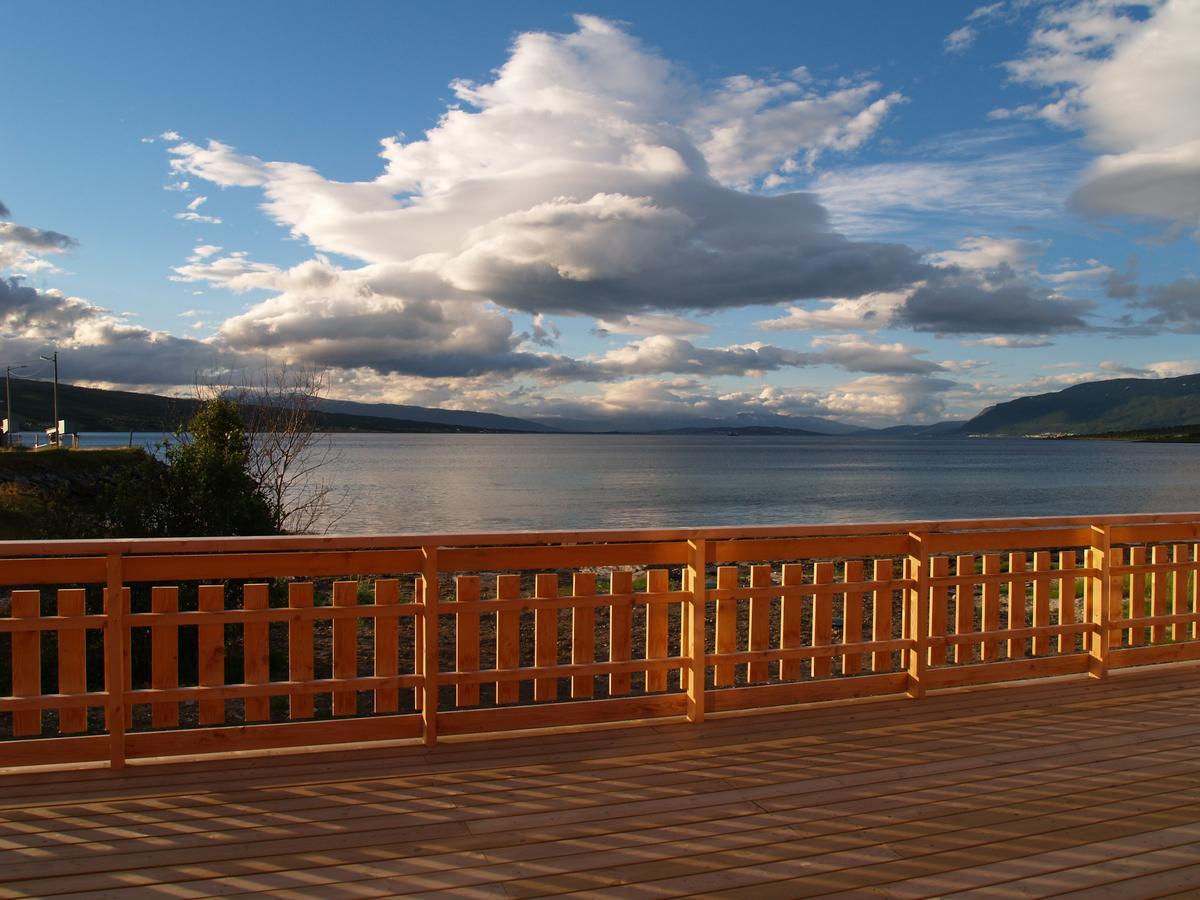 Vikran Vacation: Sea Fishing And Northern Lights Экстерьер фото