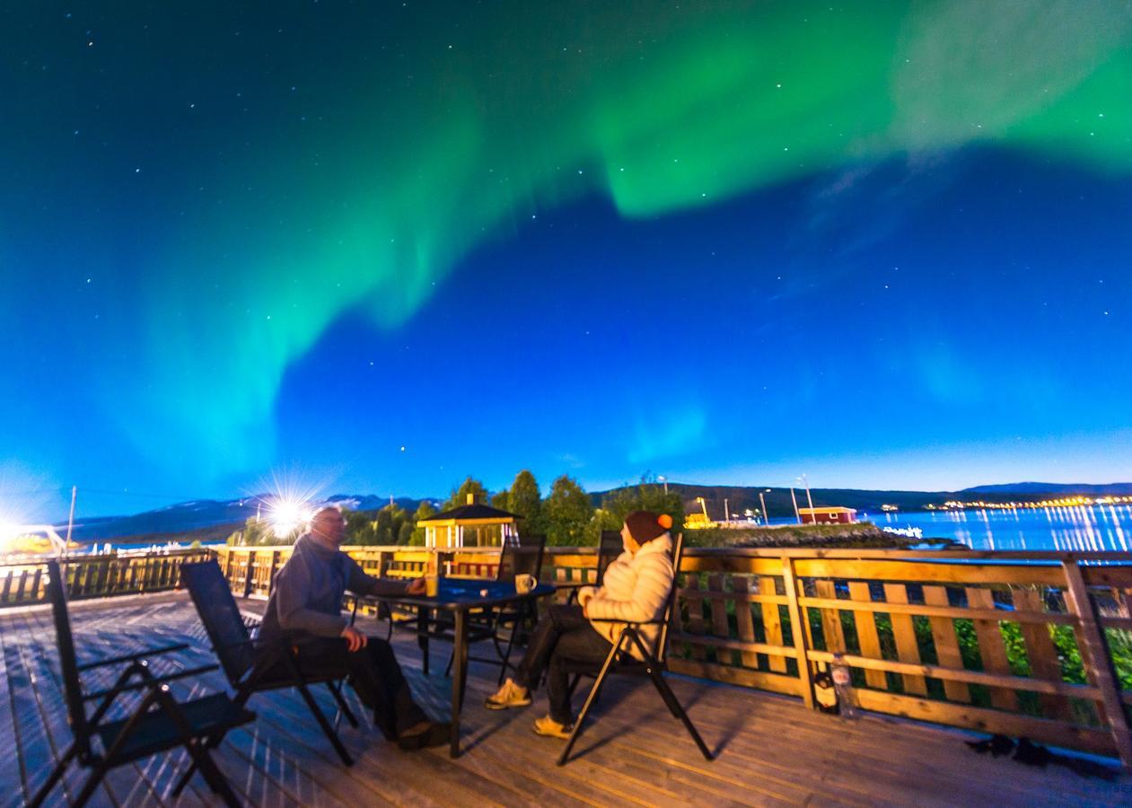 Vikran Vacation: Sea Fishing And Northern Lights Экстерьер фото